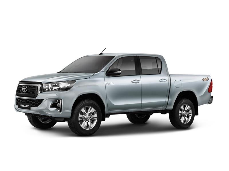 Toyota Hilux DX cabina doble 4x2
